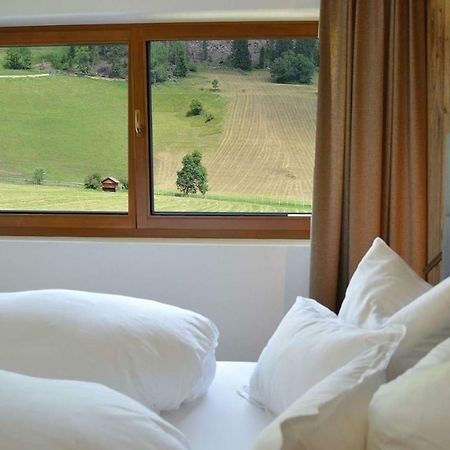 Hotel Trenker Braies  Eksteriør bilde